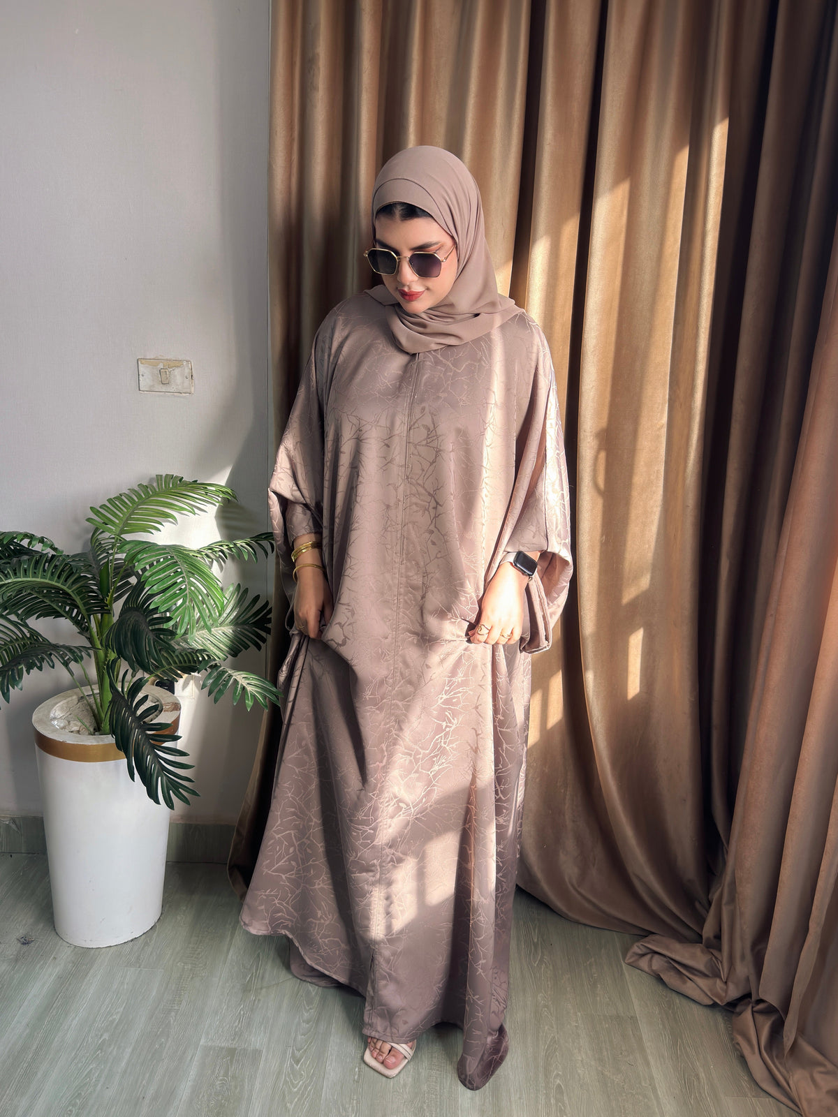 ABAYA