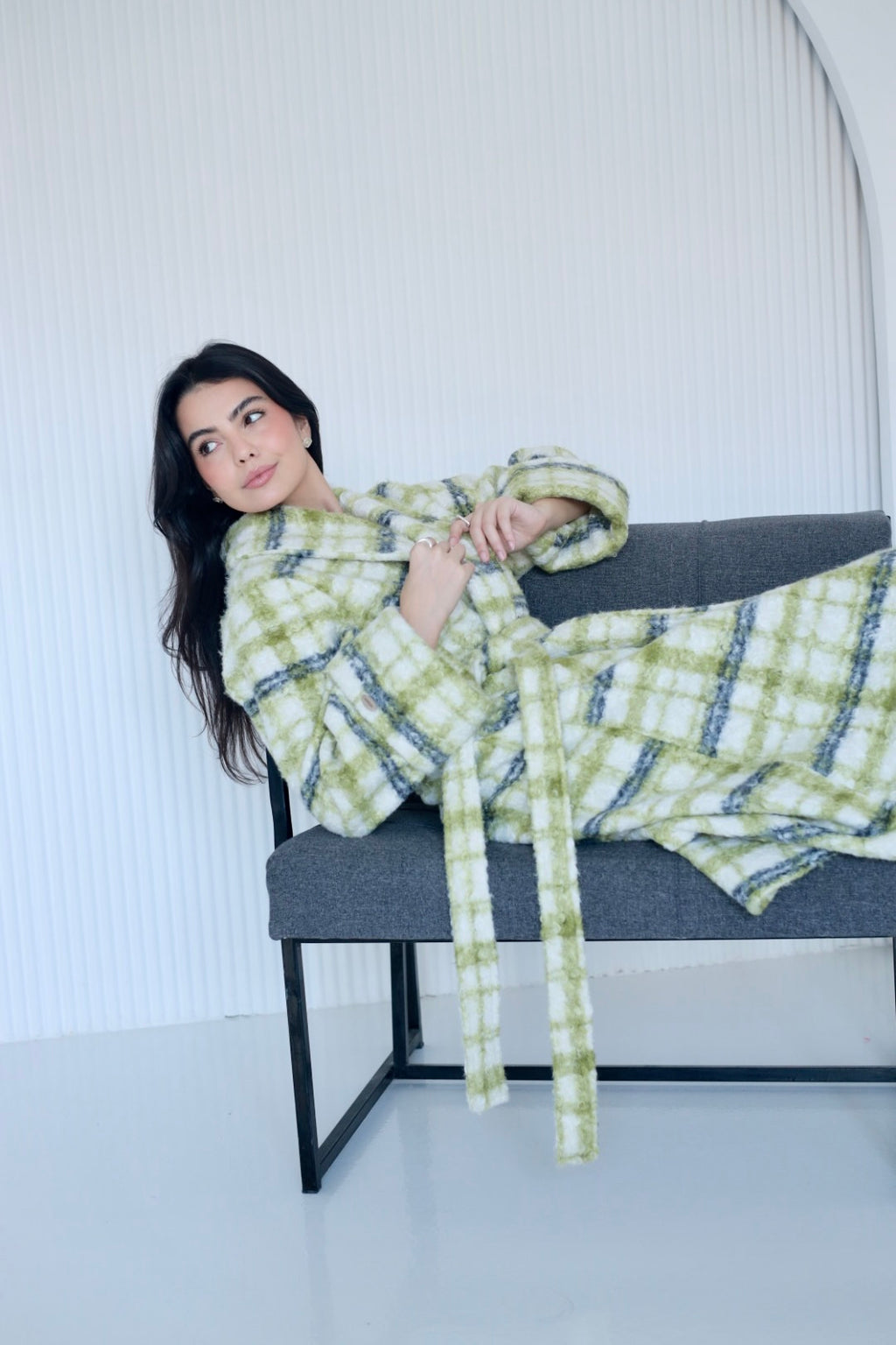 Cozy long coat in kiwi