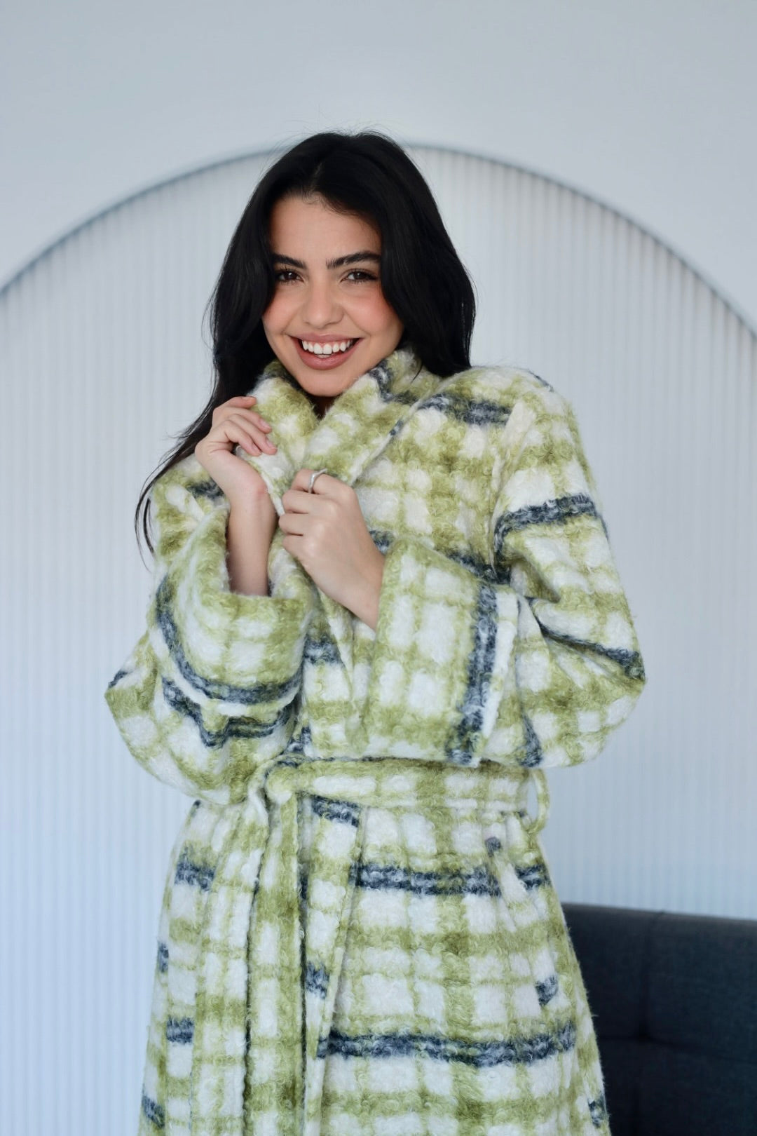 Cozy long coat in kiwi