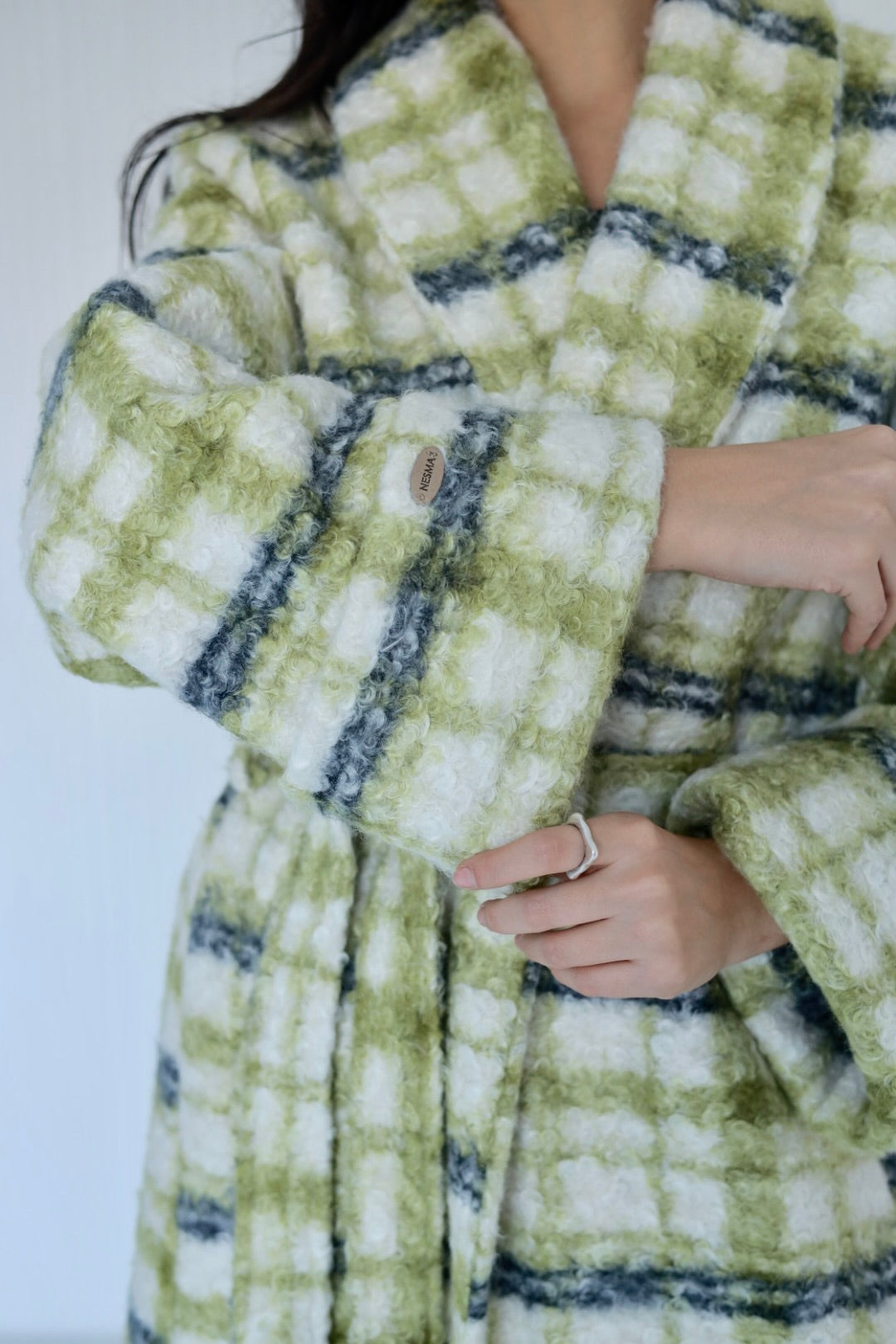 Cozy long coat in kiwi