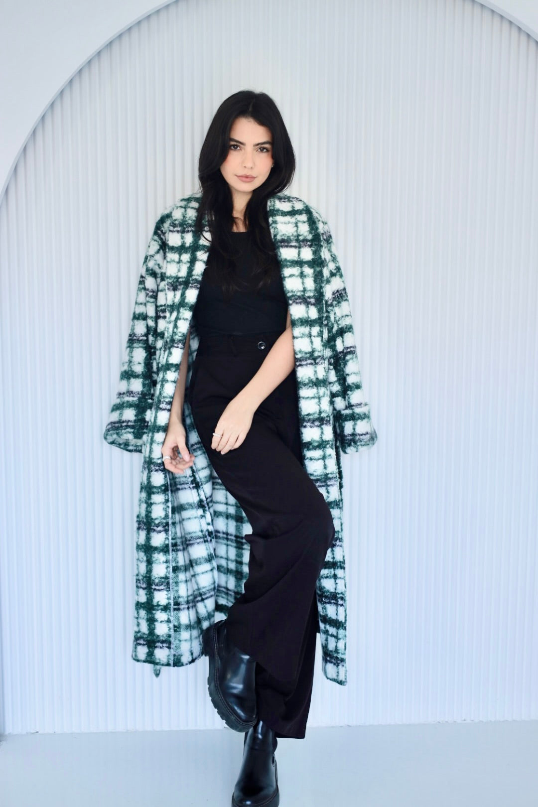 Cozy long coat in green