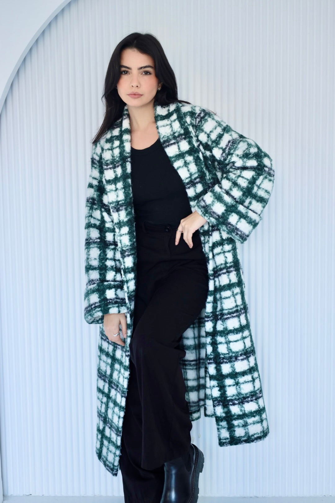 Cozy long coat in green