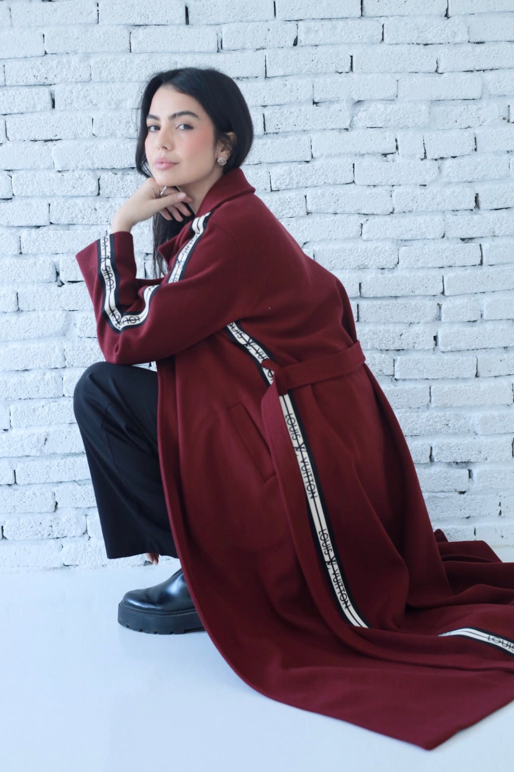 Elysian coat in burgundy