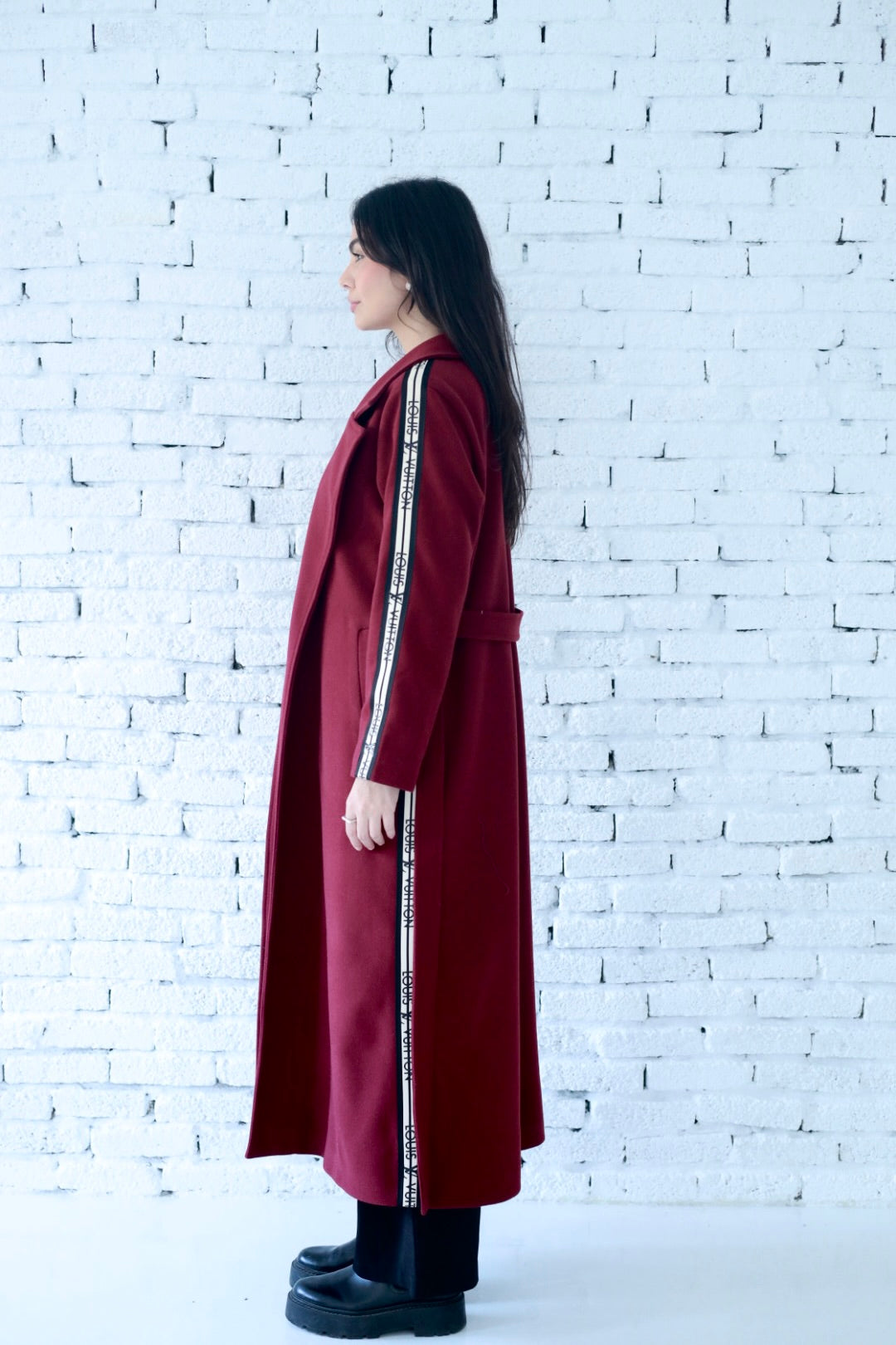 Elysian coat in burgundy