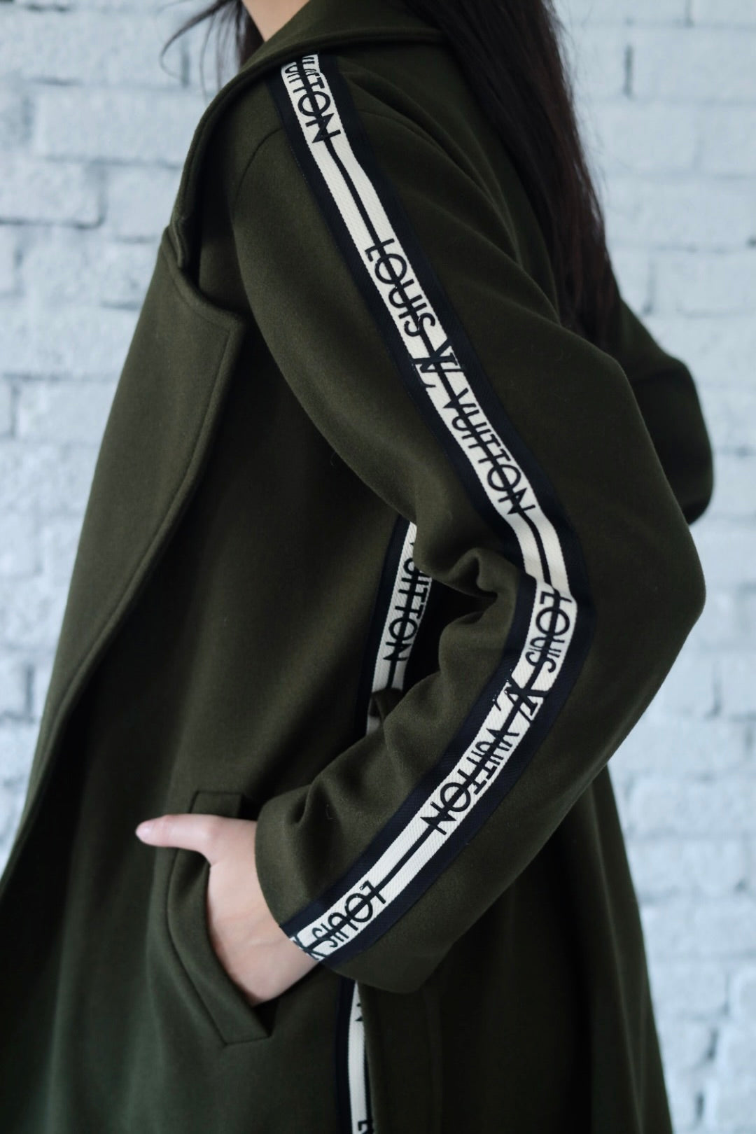 Elysian coat in dark green