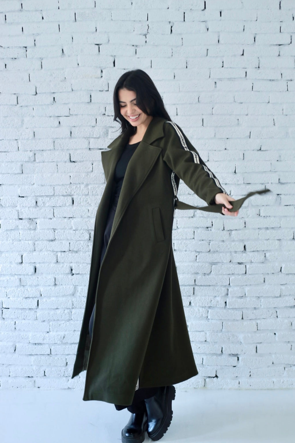 Elysian coat in dark green