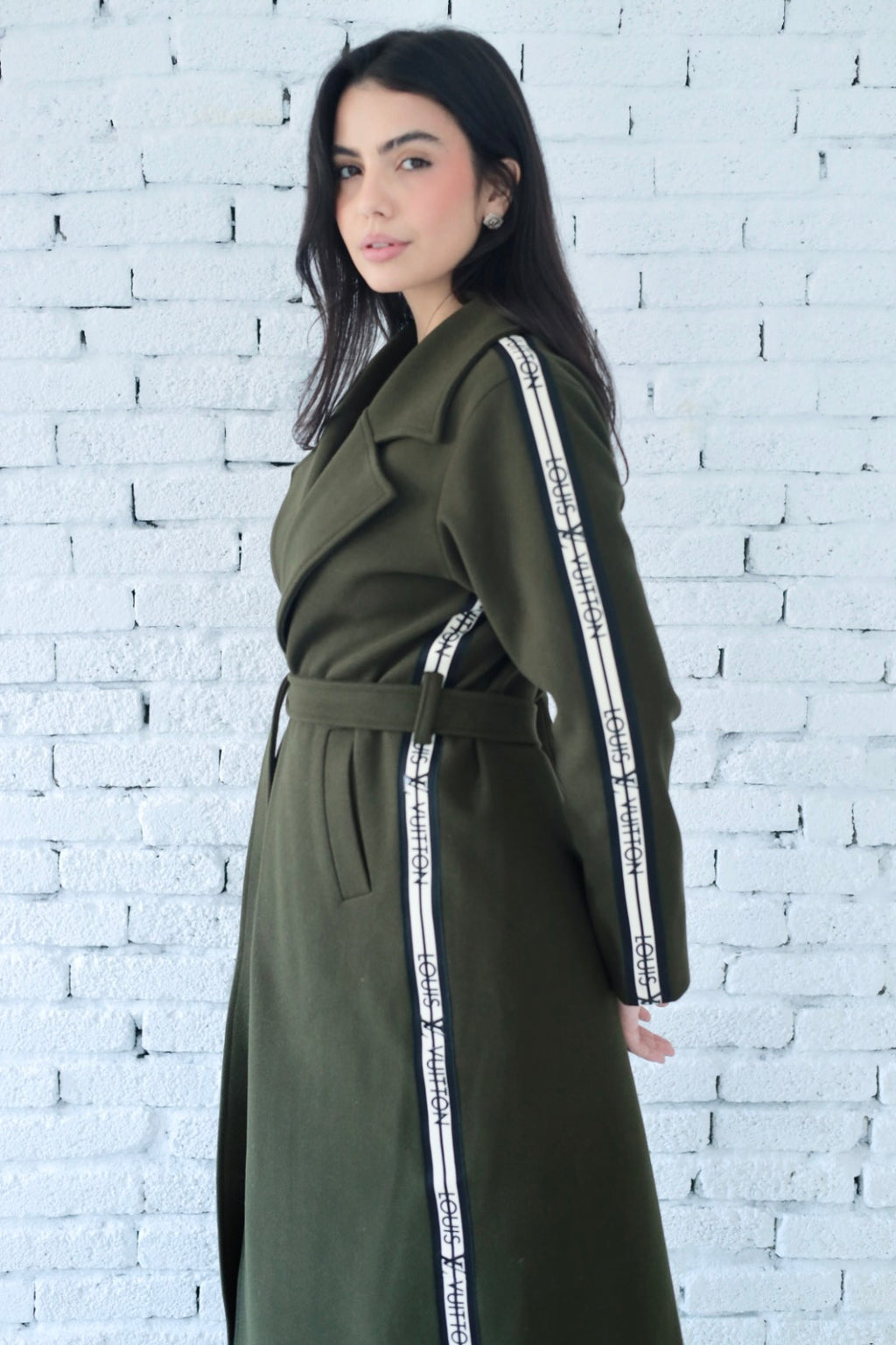 Elysian coat in dark green