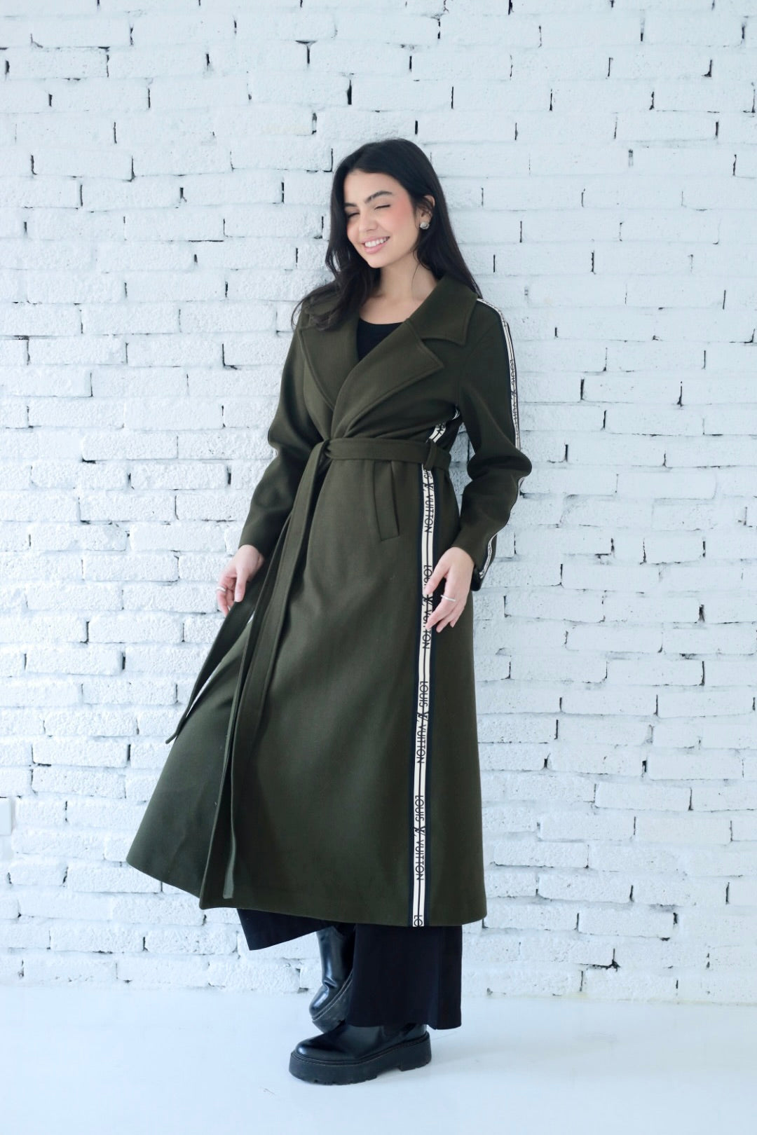 Elysian coat in dark green