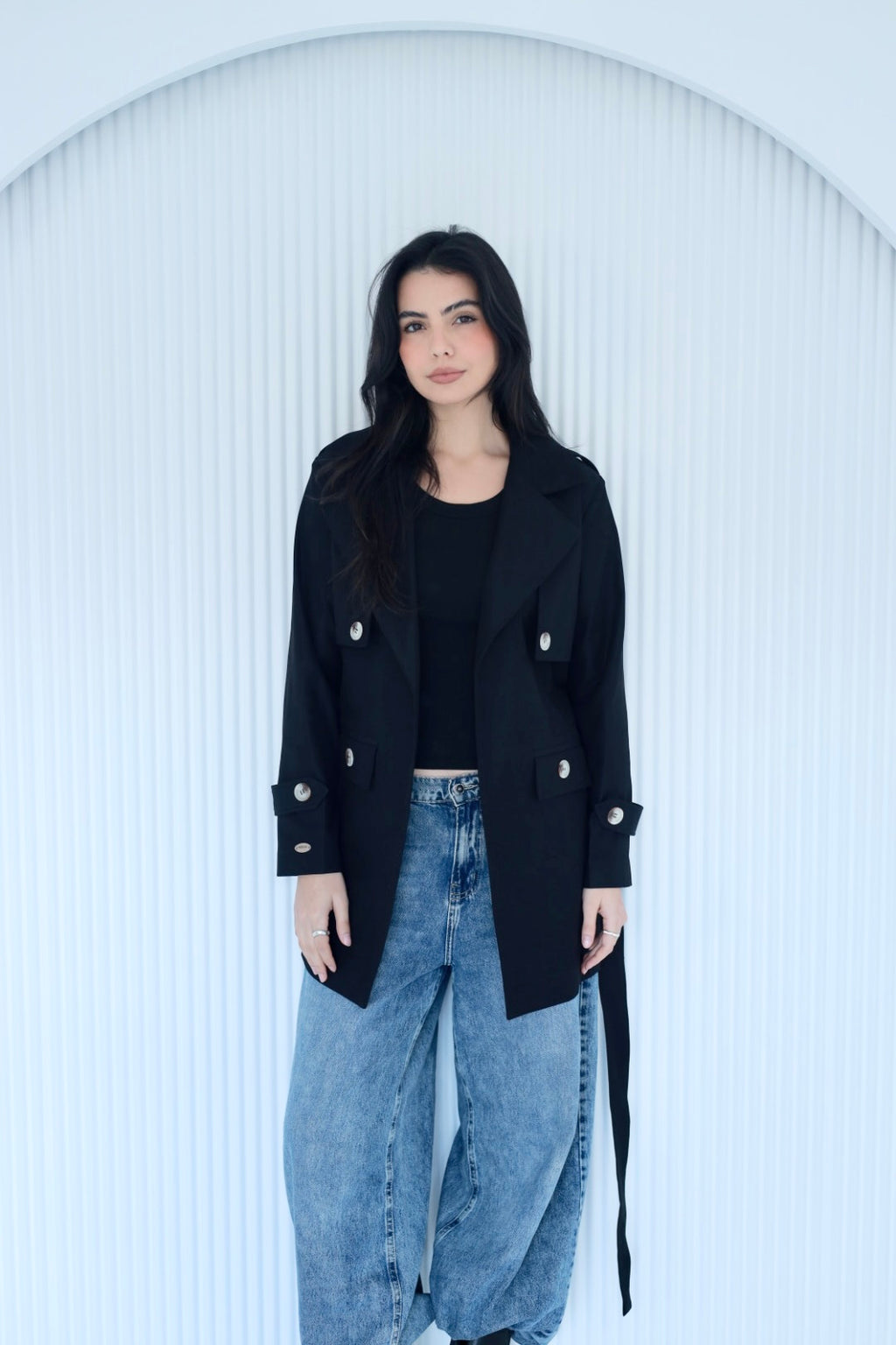 Trench coat in black