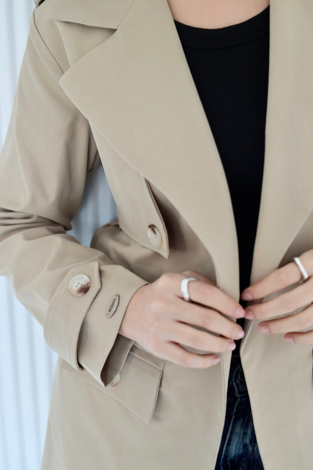 Trench coat in beige