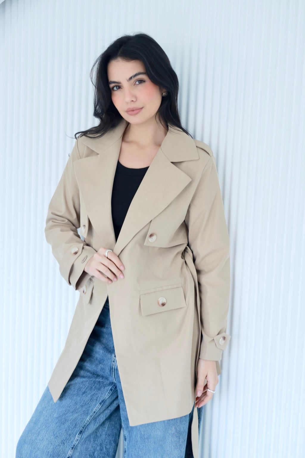 Trench coat in beige