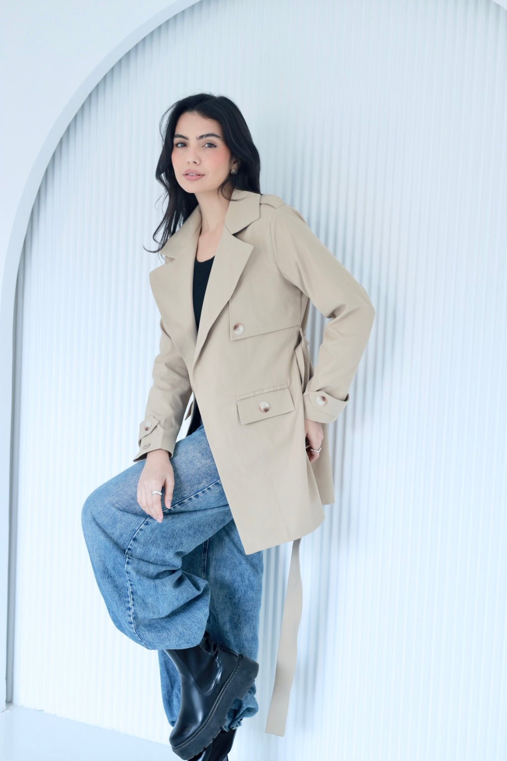 Trench coat in beige