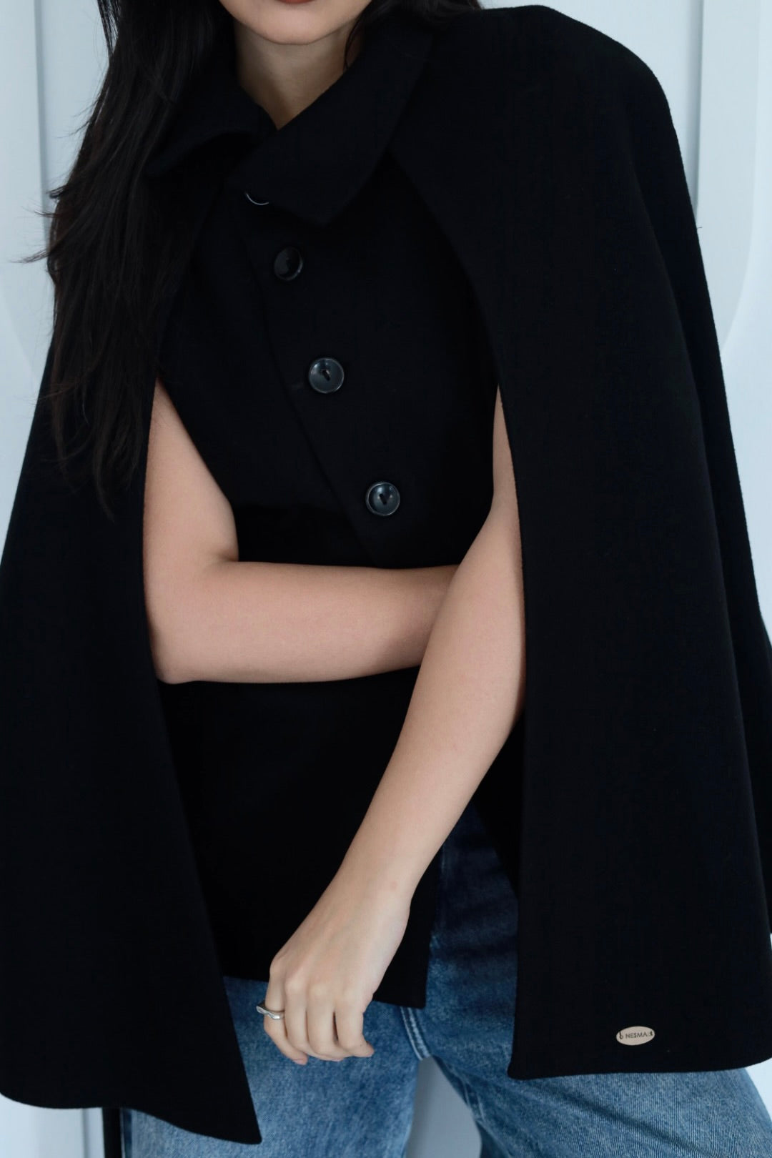 Urban cap jacket in black