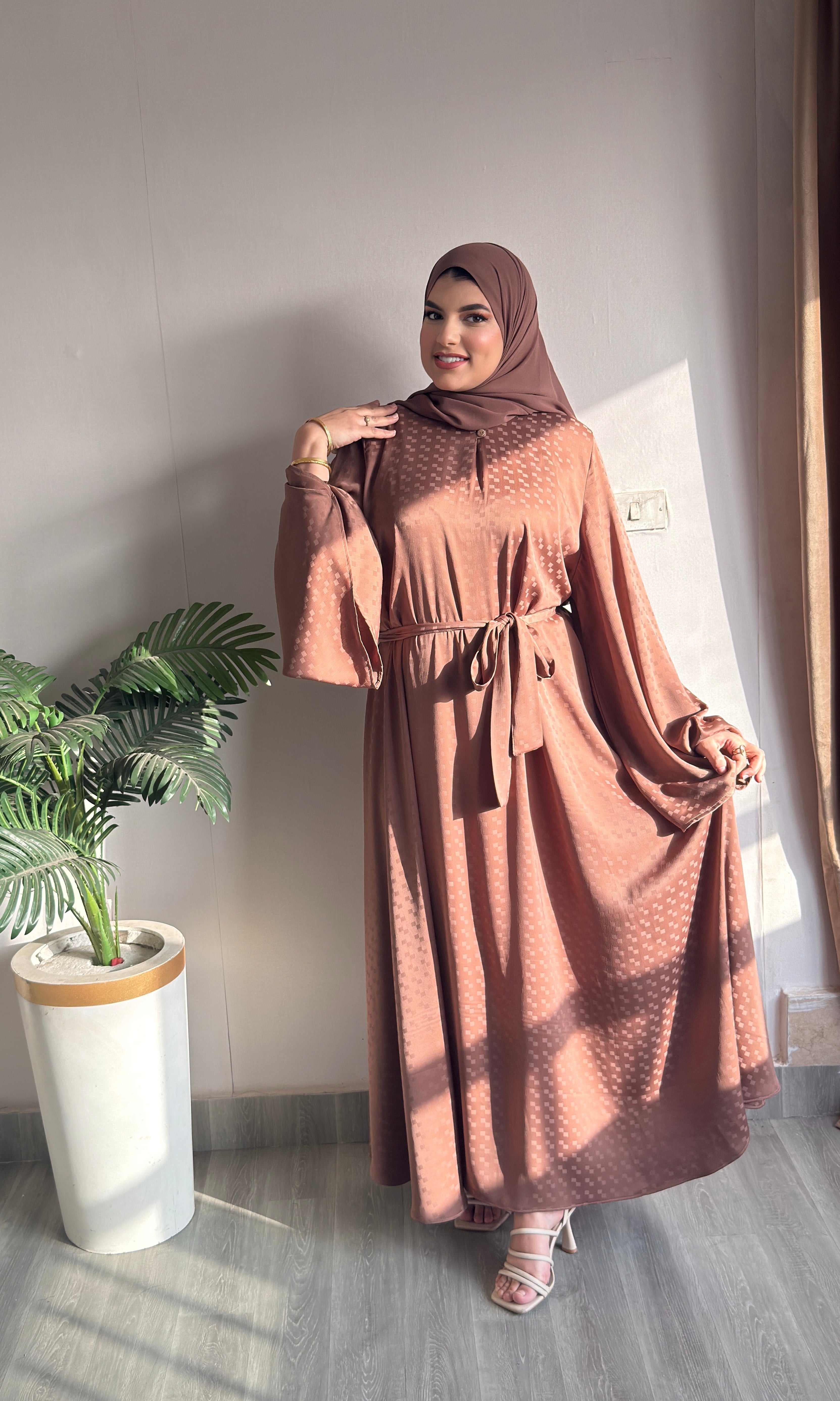 Linda abaya