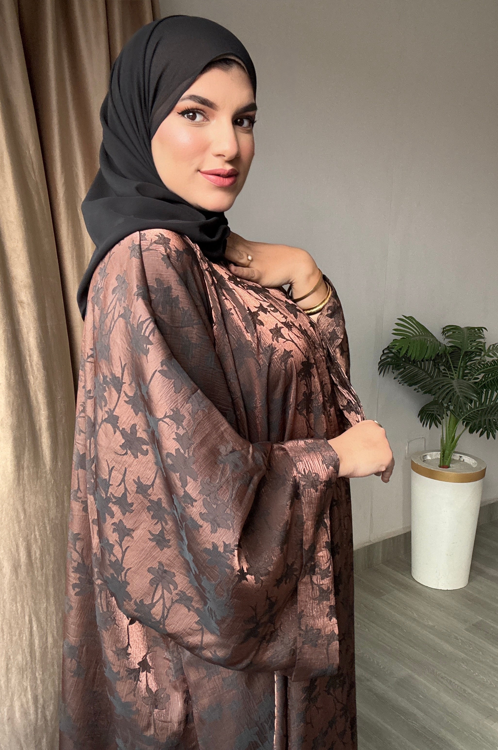Tulip abaya
