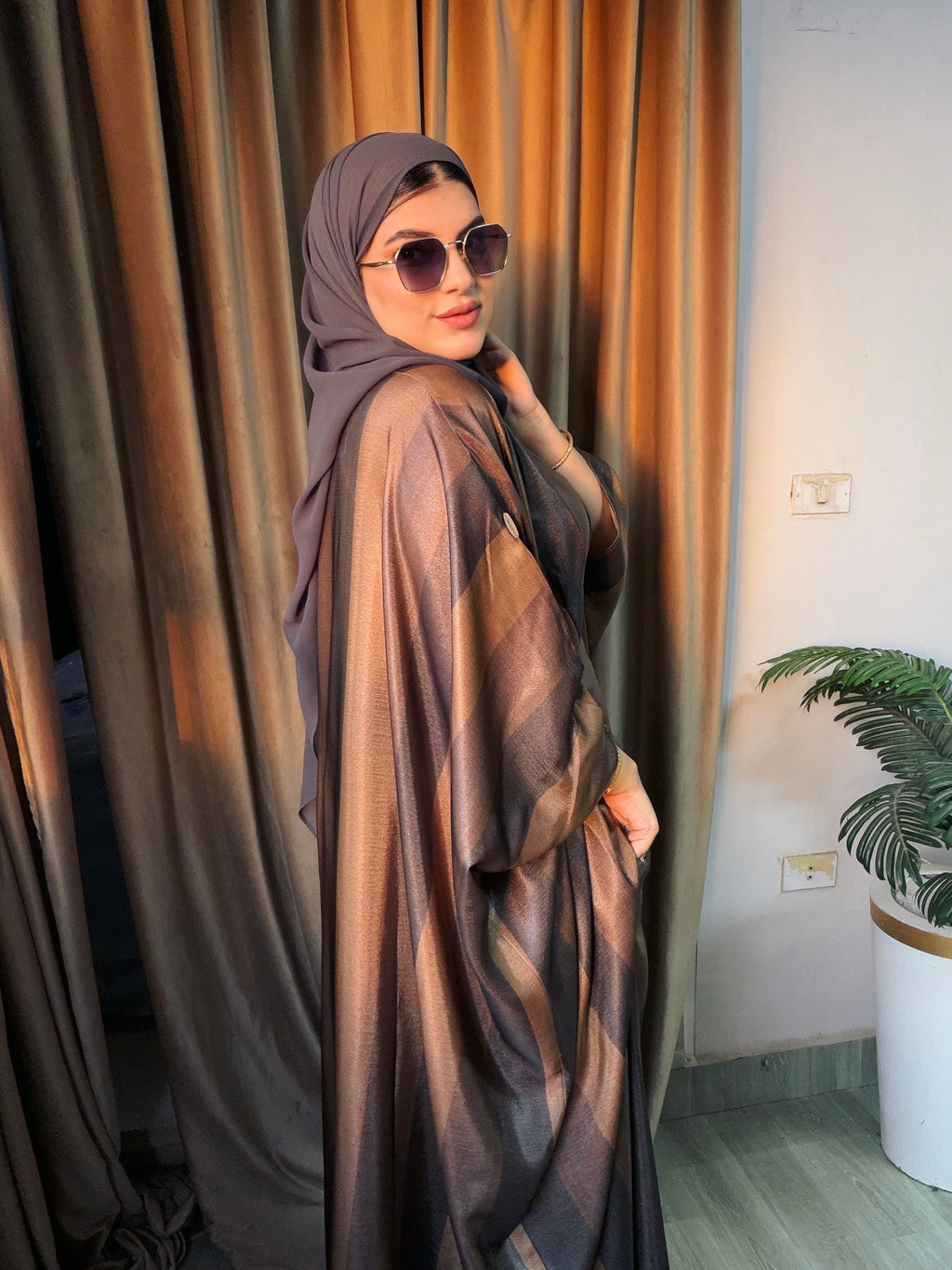 Jamila abaya