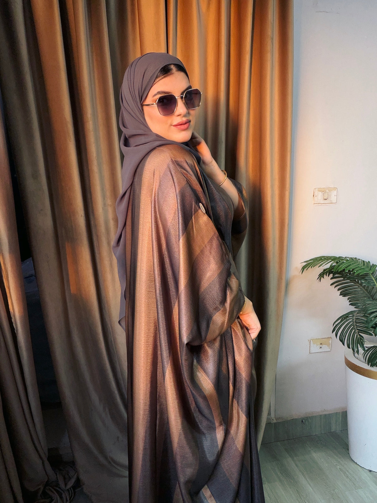 Jamila abaya