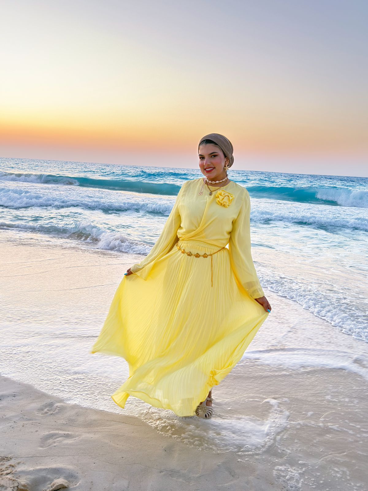Yellow shifon outfit ( skit & blouse )