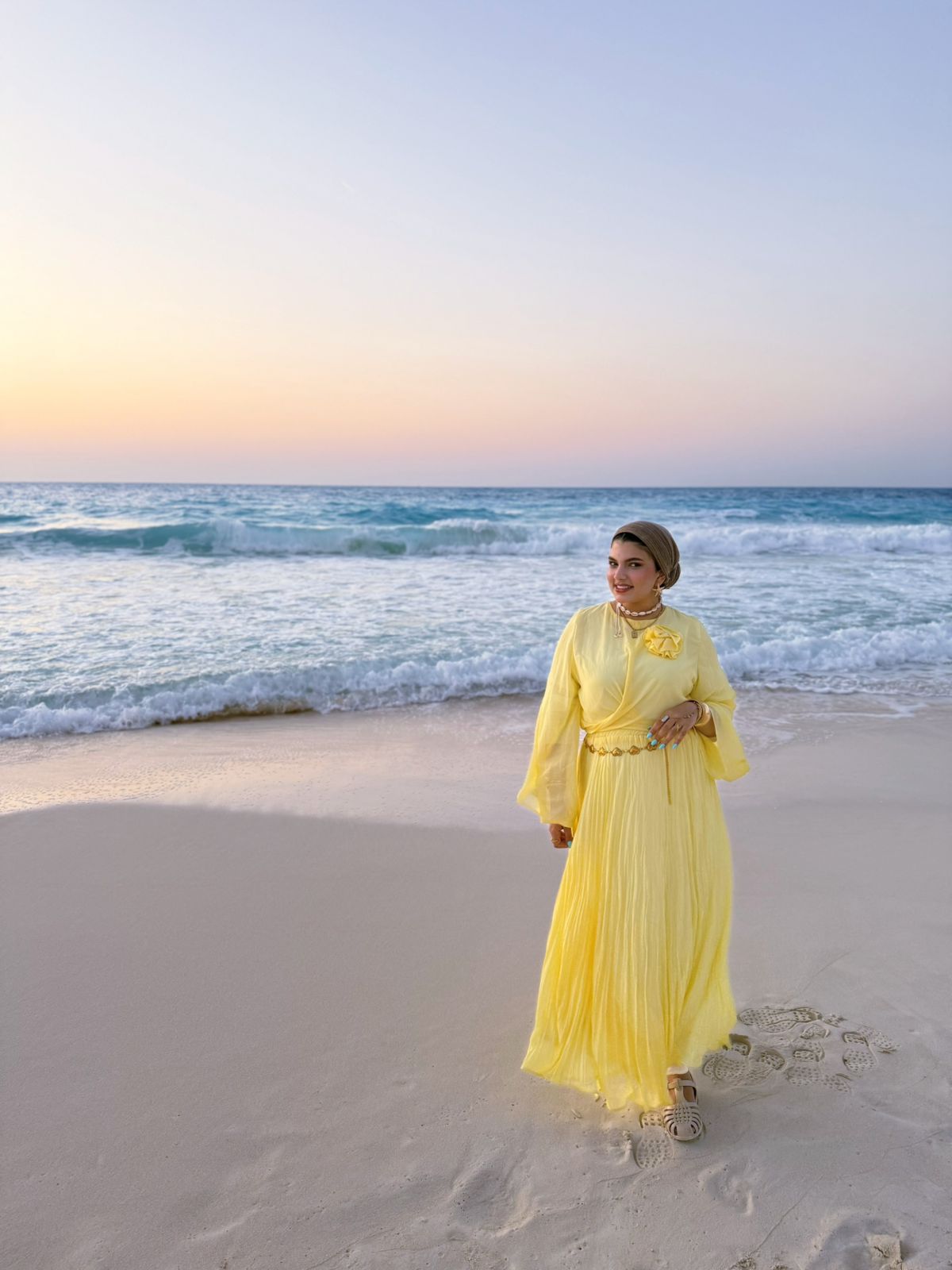 Yellow shifon outfit ( skit & blouse )