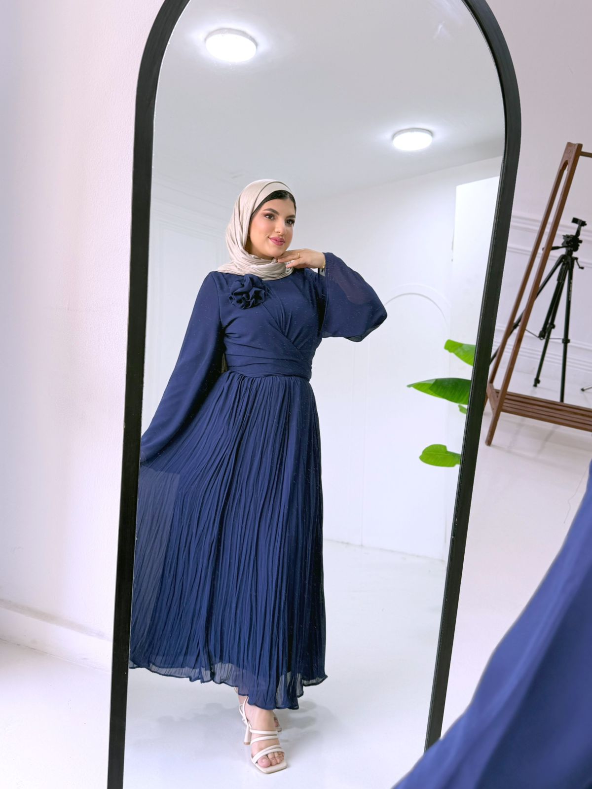 navy shifon outfit ( skit & blouse )